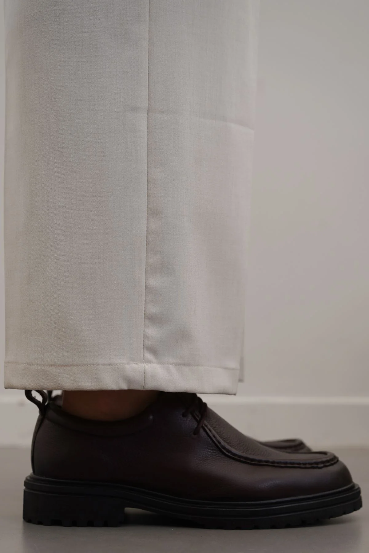 LEATHER MOC TOE SHOES